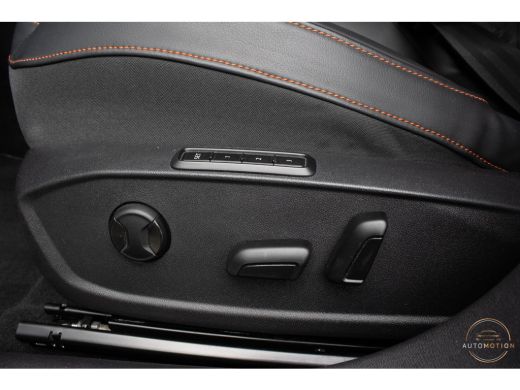 Seat Leon 1.4 TSI eHybrid PHEV FR Bus. Intens. PANO MEMORY CAMERA ADAPTIEF ActivLease financial lease