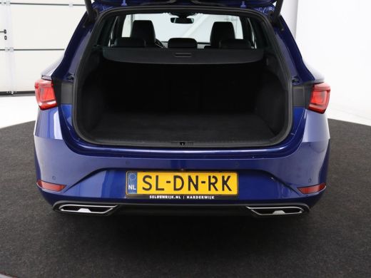 Seat Leon 1.4 TSI eHybrid PHEV FR | Panoramadak | Stoelverwarming | Leder/Alcantara | Adaptive cruise | Cam... ActivLease financial lease