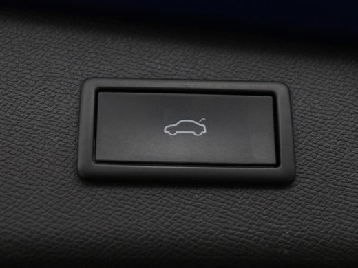 Seat Leon 1.4 TSI eHybrid PHEV FR | Panoramadak | Stoelverwarming | Leder/Alcantara | Adaptive cruise | Cam... ActivLease financial lease