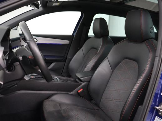 Seat Leon 1.4 TSI eHybrid PHEV FR | Panoramadak | Stoelverwarming | Leder/Alcantara | Adaptive cruise | Cam... ActivLease financial lease