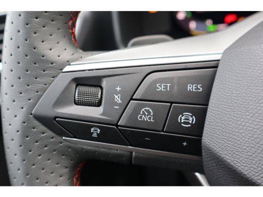 Seat Leon FR Business - eHybrid 204PK | Achteruitrijcamera | Automatisch dimmende binnenspiegel | Dakhemel ... ActivLease financial lease