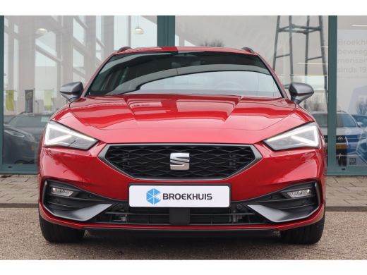 Seat Leon Sportstourer FR Business - eHybrid 204PK | Achteruitrijcamera | Automatisch dimmende binnenspiege... ActivLease financial lease