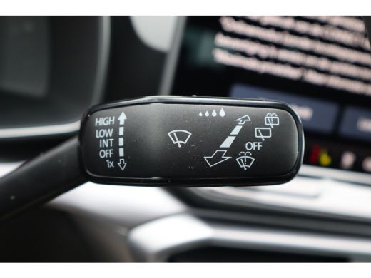 Seat Leon Sportstourer FR Business - eHybrid 204PK | Achteruitrijcamera | Automatisch dimmende binnenspiege... ActivLease financial lease