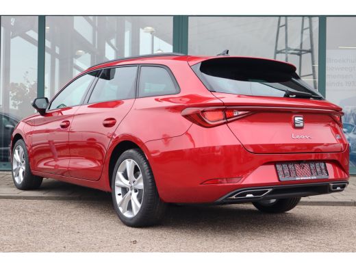 Seat Leon Sportstourer FR Business - eHybrid 204PK | Achteruitrijcamera | Automatisch dimmende binnenspiege... ActivLease financial lease
