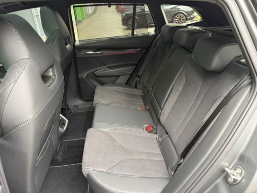 Skoda Enyaq iV 85 Sportline | Business Upgrade pakket - Advanced | Panorama Schuif/kanteldak | 21'' Velgen 'Supe... ActivLease financial lease