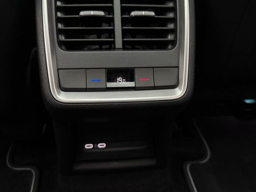 Skoda Enyaq iV 85 Sportline | Business Upgrade pakket - Advanced | Panorama Schuif/kanteldak | 21'' Velgen 'Supe... ActivLease financial lease