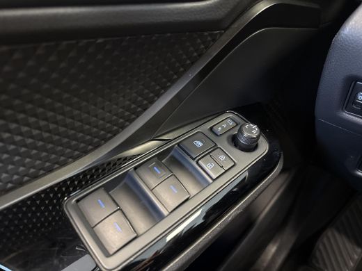 Toyota C-HR 1.8 Hybrid Dynamic | Navigatie | Apple CarPlay/Android auto | Achteruitrijcamera | Stoelverwarming ActivLease financial lease