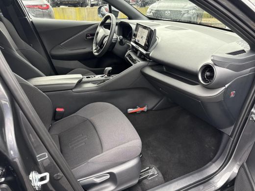 Toyota C-HR 2.0 Plug-in Hybrid 220 Dynamic | Navigatie | Apple CarPlay/Android auto | Achteruitrijcamera | St... ActivLease financial lease