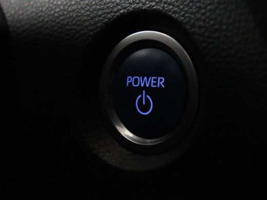 Toyota Corolla 1.8 Hybrid Business | Trekhaak | Camera | Adaptive cruise | Carplay | Full LED | Climate control ... ActivLease financial lease