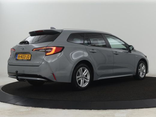 Toyota Corolla 1.8 Hybrid Business | Trekhaak | Camera | Adaptive cruise | Carplay | Full LED | Climate control ... ActivLease financial lease