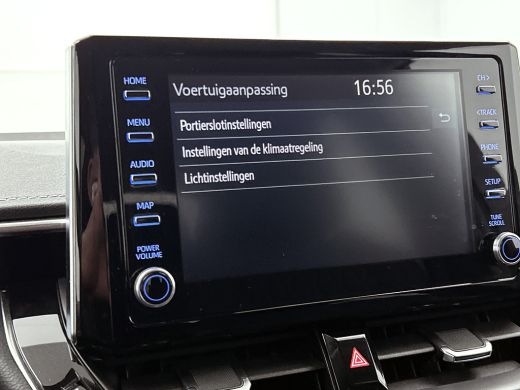 Toyota Corolla 1.8 Hybrid Executive Sedan / Leder / Navigatie / Xenon / Pdc.V+A / Airco-ecc./ Radio multimedia /... ActivLease financial lease