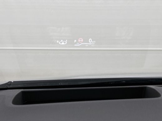 Toyota Corolla 1.8 Hybrid Executive Sedan / Leder / Navigatie / Xenon / Pdc.V+A / Airco-ecc./ Radio multimedia /... ActivLease financial lease