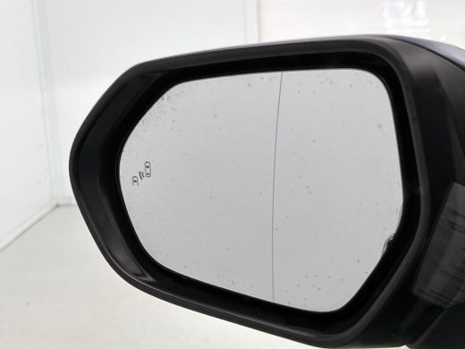 Toyota Corolla 1.8 Hybrid Executive Sedan / Leder / Navigatie / Xenon / Pdc.V+A / Airco-ecc./ Radio multimedia /... ActivLease financial lease