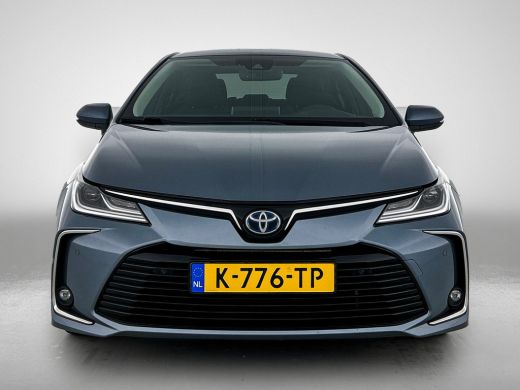 Toyota Corolla 1.8 Hybrid Executive Sedan / Leder / Navigatie / Xenon / Pdc.V+A / Airco-ecc./ Radio multimedia /... ActivLease financial lease