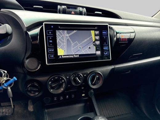 Toyota Hilux 2.4 D-4D-F Double Cab Professional | BE-TREKKER | Trekhaak | ActivLease financial lease