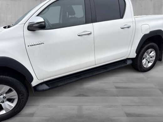 Toyota Hilux 2.4 D-4D-F Double Cab Professional | BE-TREKKER | Trekhaak | ActivLease financial lease