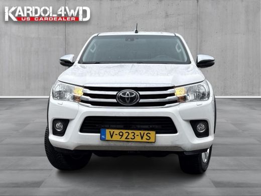 Toyota Hilux 2.4 D-4D-F Double Cab Professional | BE-TREKKER | Trekhaak | ActivLease financial lease