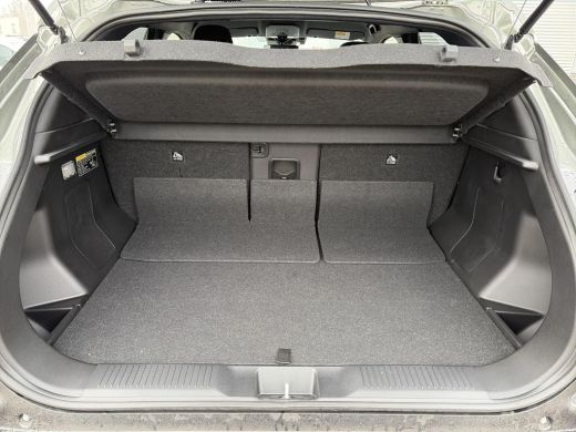 Toyota Urban Cruiser Dynamic 61 kWh ActivLease financial lease