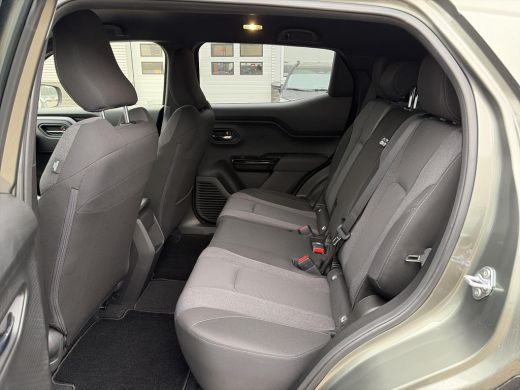 Toyota Urban Cruiser Dynamic 61 kWh ActivLease financial lease