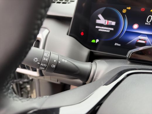 Toyota Urban Cruiser Dynamic 61 kWh ActivLease financial lease