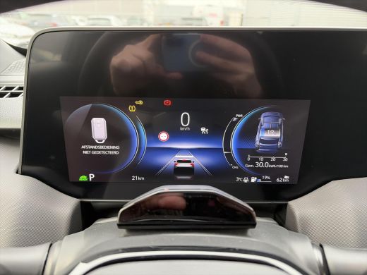 Toyota Urban Cruiser Dynamic 61 kWh ActivLease financial lease