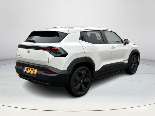 Toyota Urban Cruiser Executive 61 kWh ActivLease financial lease