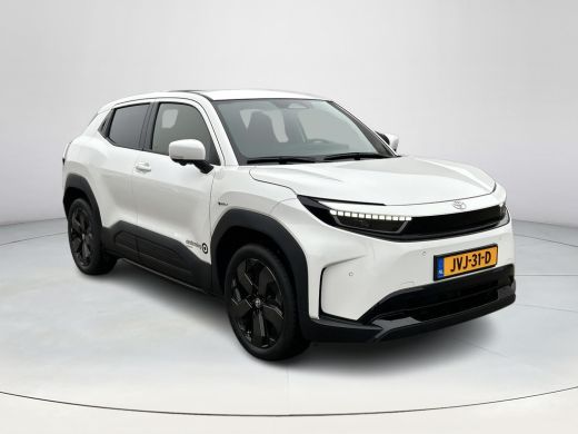 Toyota Urban Cruiser Executive 61 kWh ActivLease financial lease