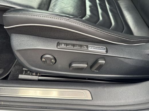 Volkswagen Arteon 1.4 TSI eHybrid R-Line | Trekhaak | Leder | A-Camera | SOH 96% | ActivLease financial lease