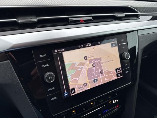 Volkswagen Arteon 1.4 TSI eHybrid R-Line | Trekhaak | Leder | A-Camera | SOH 96% | ActivLease financial lease