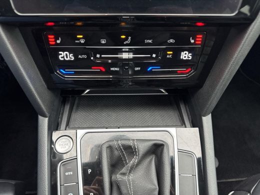 Volkswagen Arteon 1.4 TSI eHybrid R-Line | Trekhaak | Leder | A-Camera | SOH 96% | ActivLease financial lease