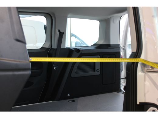 Volkswagen Caddy Hybride 1.5 TSI 115PK DSG Automaat ombouw naar Cargo (toegang tot iedere mileuzone) ActivLease financial lease