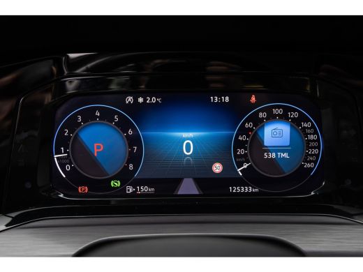 Volkswagen Golf 1.5 eTSI Style | Massage | Stuur+stoel verwarming | Adap cruise | Camera | Apple Carplay/Android ... ActivLease financial lease