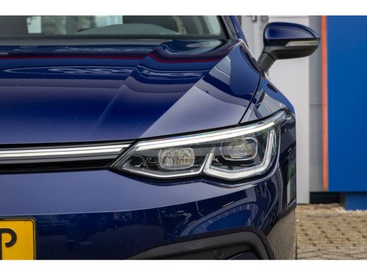 Volkswagen Golf 1.5 eTSI Style | Massage | Stuur+stoel verwarming | Adap cruise | Camera | Apple Carplay/Android ... ActivLease financial lease