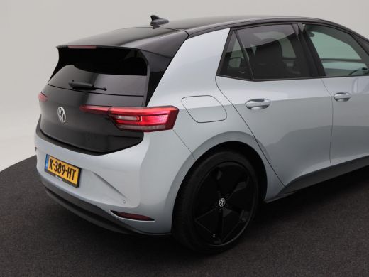 Volkswagen ID.3 Business 58 kWh | Adaptive Cruise | Climate Control | Camera | Carplay | 20 Inch | 97.282 Km!! ActivLease financial lease