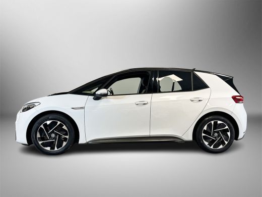 Volkswagen ID.3 Life 58 kWh 204pk Adaptive Cruise Control | Parkeersensoren v&oacute;&oacute;r en achter | Velgen 'East Derry',... ActivLease financial lease