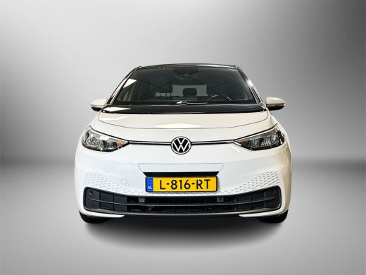 Volkswagen ID.3 Life 58 kWh 204pk Adaptive Cruise Control | Parkeersensoren v&oacute;&oacute;r en achter | Velgen 'East Derry',... ActivLease financial lease