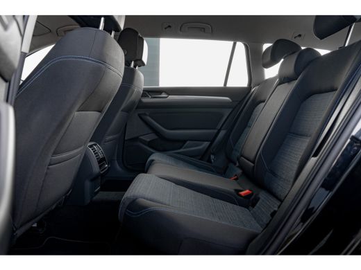 Volkswagen Passat Variant 1.4 TSI PHEV GTE Business | Trekhaak | Achteruitrijcamera | Adaptive Cruise | ActivLease financial lease