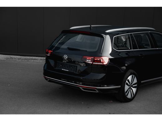 Volkswagen Passat Variant 1.4 TSI PHEV GTE Business | Trekhaak | Achteruitrijcamera | Adaptive Cruise | ActivLease financial lease