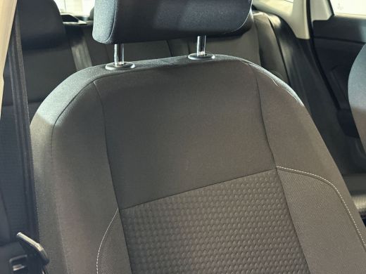 Volkswagen Polo 1.0 95pk TSI Comfortline Business Adaptive cruise control | Parkeersensoren | Navigatiesysteem ActivLease financial lease