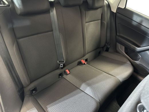 Volkswagen Polo 1.0 95pk TSI Comfortline Business Adaptive cruise control | Parkeersensoren | Navigatiesysteem ActivLease financial lease