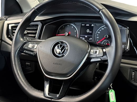 Volkswagen Polo 1.0 95pk TSI Comfortline Business Adaptive cruise control | Parkeersensoren | Navigatiesysteem ActivLease financial lease