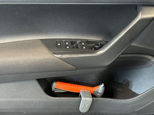 Volkswagen Polo 1.0 95pk TSI Comfortline Business Adaptive cruise control | Parkeersensoren | Navigatiesysteem ActivLease financial lease