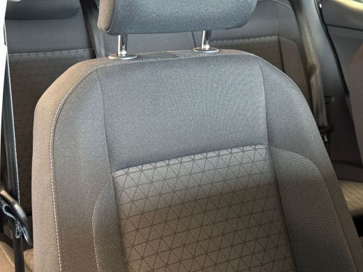 Volkswagen T-Cross 1.0 95pk TSI Life Cruise control adaptief | App-Connect' draadloze smartphone integratie | Digita... ActivLease financial lease