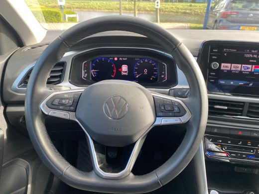 Volkswagen T-Roc 1.0 TSI Style | Camera | 18 inch | Sunset | Alarm | 110Pk | ActivLease financial lease