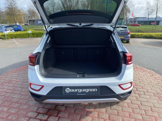 Volkswagen T-Roc 1.0 TSI Style | Camera | 18 inch | Sunset | Alarm | 110Pk | ActivLease financial lease