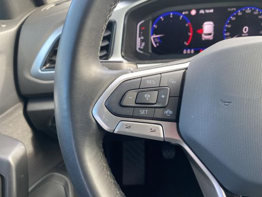 Volkswagen T-Roc 1.0 TSI Style | Camera | 18 inch | Sunset | Alarm | 110Pk | ActivLease financial lease