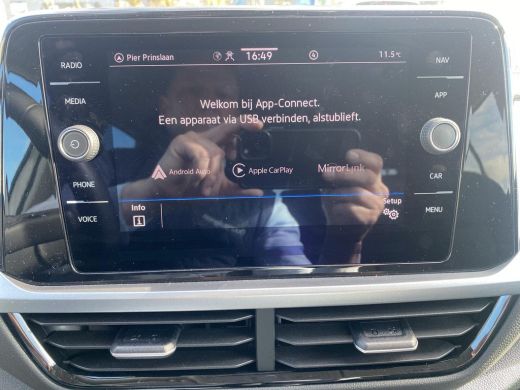 Volkswagen T-Roc 1.0 TSI Style | Camera | 18 inch | Sunset | Alarm | 110Pk | ActivLease financial lease