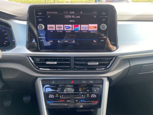 Volkswagen T-Roc 1.0 TSI Style | Camera | 18 inch | Sunset | Alarm | 110Pk | ActivLease financial lease