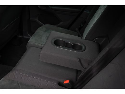 Volkswagen Tiguan 1.4 TSI eHybrid 245PK Elegance | IQ.Light | Stoel+stuur verwarming | Adap cruise | Navi | Apple C... ActivLease financial lease