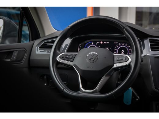 Volkswagen Tiguan 1.4 TSI eHybrid 245PK Elegance | IQ.Light | Stoel+stuur verwarming | Adap cruise | Navi | Apple C... ActivLease financial lease